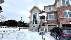 78 Lyall Stokes Circle, East Gwillimbury, On L0g 1m0