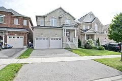 32 Herefordshire Crescent, Newmarket, On L9n 0b7
