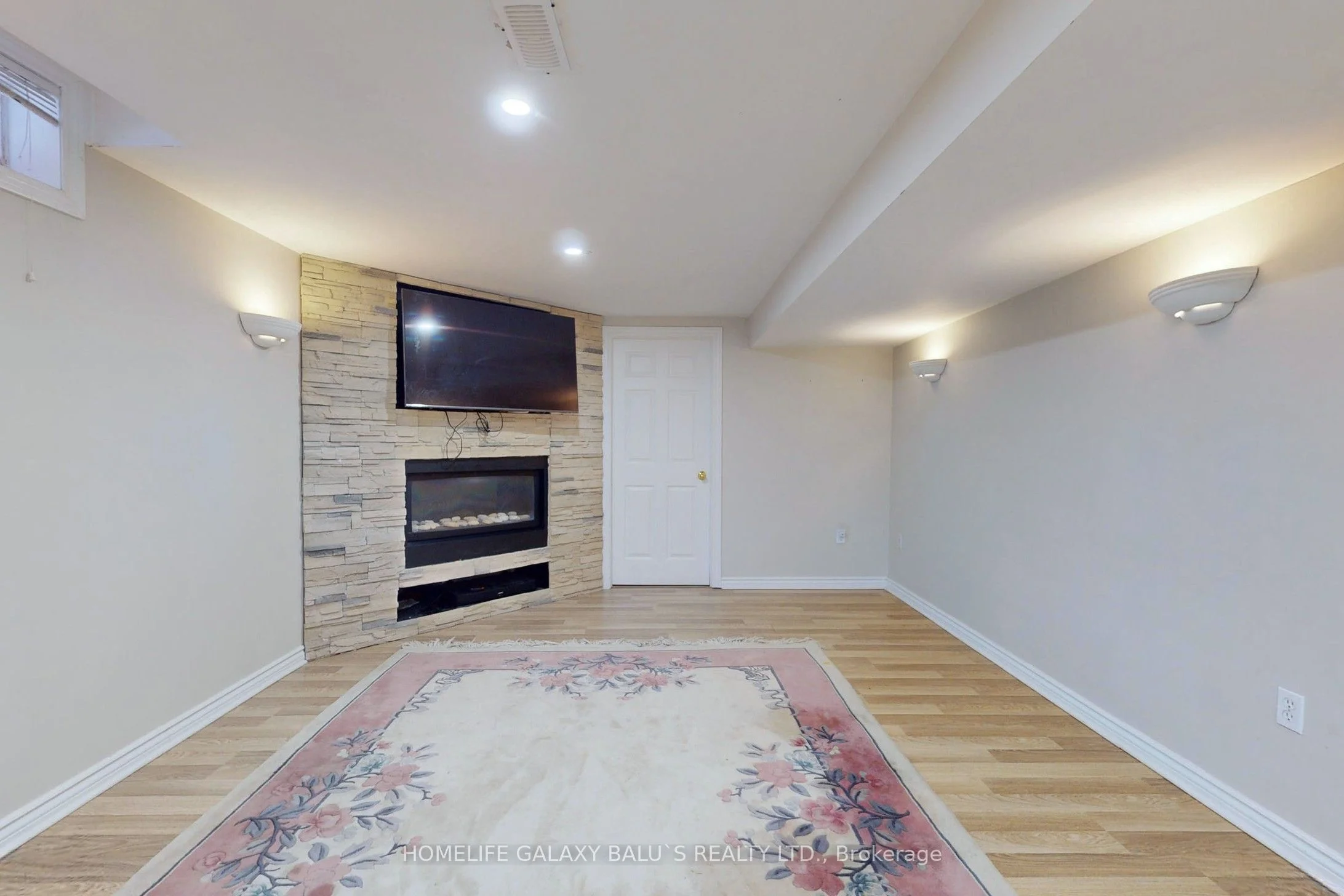 43 Ken Laushway Avenue Basemnt, Whitchurch-stouffville, On L4a 0h4