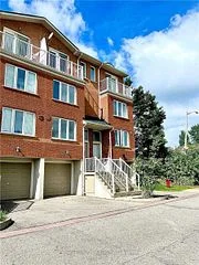 21 Elgin Mills Road 15, Richmond Hill, ON L4C 0R5
