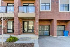 31 Moneypenny Place, Vaughan, On L4j 0l1