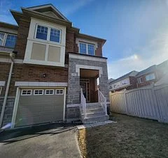 35 Truchard Avenue, Markham, ON L6C 0N2