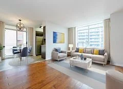 75 King William Crescent LPH04, Richmond Hill, ON L4B 0C1