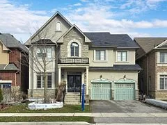 1031 Wilbur Pipher Circle, Newmarket, On L3x 0g4