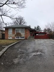 415 Oceanside Avenue Upper, Richmond Hill, ON L4C 2Z7