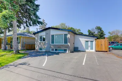 160 Colborne Avenue, Richmond Hill, On L4c 2k1