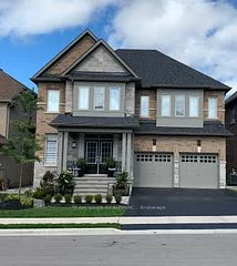 78 Walter English Drive S, East Gwillimbury, On L9n 0s1