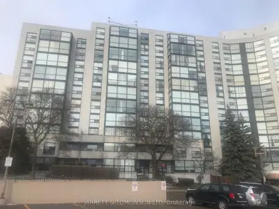 30 Harding Boulevard W 212, Richmond Hill, ON L4C 9M3