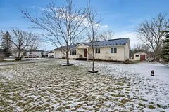 6 EVAN Avenue, Adjala-Tosorontio, ON L0M 1K0