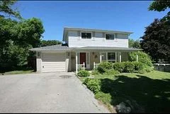 307 Towercrest Drive, Newmarket, On L3y 1c1