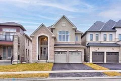 8 Upbound Court, East Gwillimbury, On L9n 0w1
