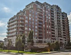 310 Red Maple Road 308, Richmond Hill, On L4c 0t7