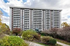 50 Inverlochy Boulevard 309, Markham, On L3t 4t6