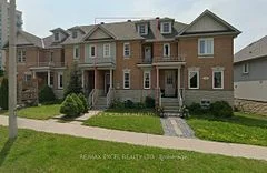 21 Bantry Avenue, Richmond Hill, On L4b 4j4