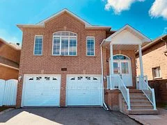 340 St Joan Of Arc Avenue Lower, Vaughan, On L6a 3n1