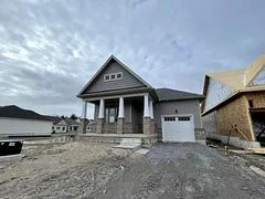 15 Schortinghuis Street, Georgina, On L0e 1r0