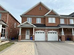 15 Alvarado Avenue, Richmond Hill, ON L4S 0C7