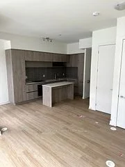 3 Steckley House Lane Th804, Richmond Hill, On L4s 1m4