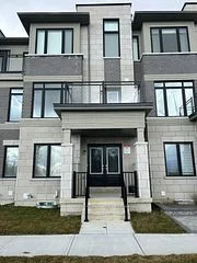 24 Mcalister Avenue, Richmond Hill, On L4s 0l3