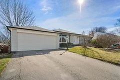 19 Holland River Boulevard, East Gwillimbury, ON L9N 1C5