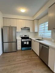 9412 Bayview Avenue CoachHS, Richmond Hill, ON L4C 5G9