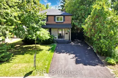 370 Amelia Street, Newmarket, On L3y 2v4