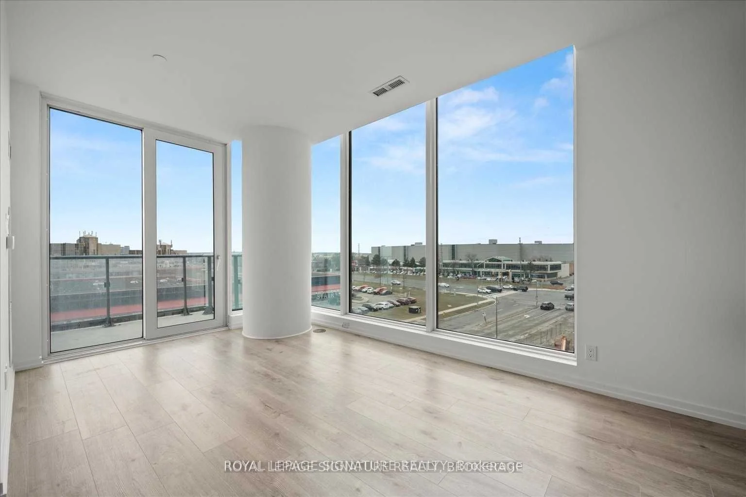 1000 Portage Parkway 503, Vaughan, ON L4K 0L1