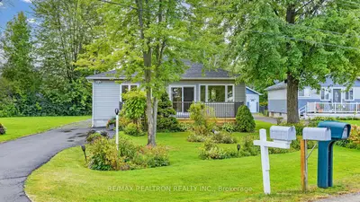 157 Woodfield Drive, Georgina, On L0e 1n0