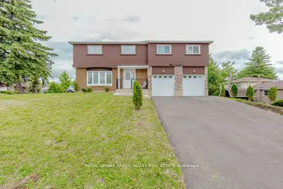 311 Colborne Street, Bradford West Gwillimbury, ON L3Z 1C7