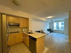 1 Sun Yat-sen Avenue 309, Markham, On L3r 5k9