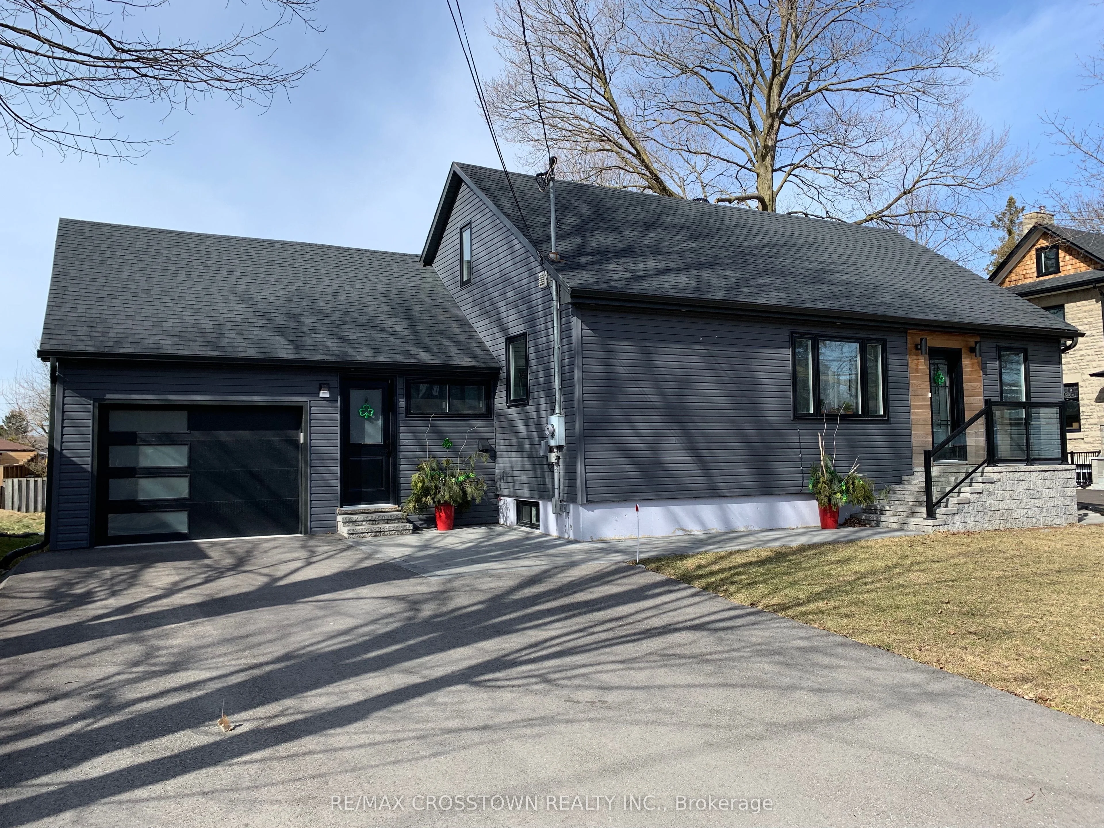 255 Barrie Street, Essa, On L0l 2n0