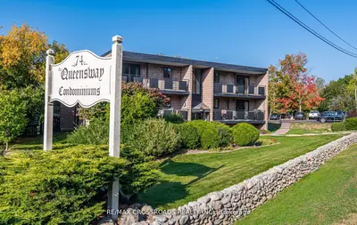 74 The Queensway S Road 203, Georgina, On L4p 1z3