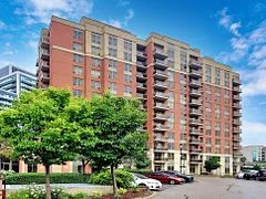75 King William Crescent 413, Richmond Hill, On L4b 0c1