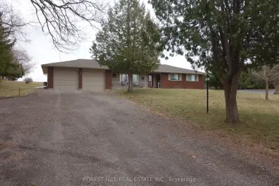 19651 Centre Street, East Gwillimbury, On L0g 1m0
