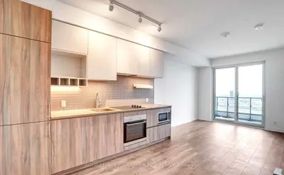 950 Portage Parkway 4605, Vaughan, On L4k 0j7