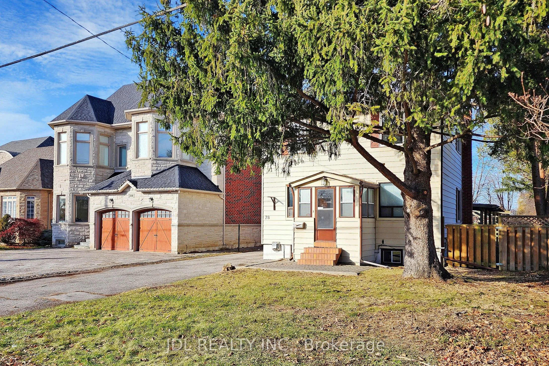 78 Weldrick Road W, Richmond Hill, ON L4C 8T7