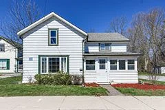 30 Market Street, Georgina, ON L0E 1R0
