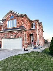 47 Aikenhead Avenue Lower, Richmond Hill, On L4s 0a8