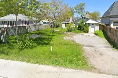 1976 Metro Road, Georgina, On L0e 1l0
