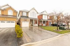 5 Whiterose Lane, Whitchurch-stouffville, On L4a 0z7