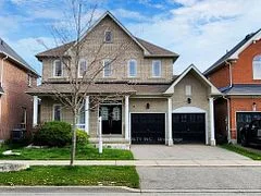 18 Grangemuir Drive, Georgina, ON L4P 0B4