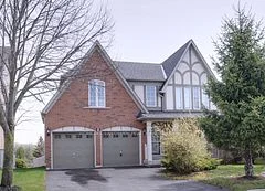 9 Edelweiss Avenue, Richmond Hill, On L4e 4l9