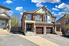 83 Gamble Glen(b) Crescent, Richmond Hill, On L4s 2t4
