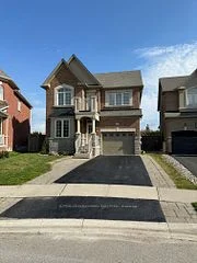 177 Emma Broadbent Court, Newmarket, On L3x 3k9