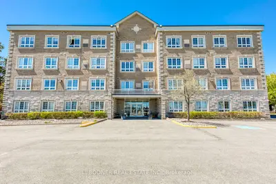 112 Simcoe Road 304, Bradford West Gwillimbury, On L3z 1y2