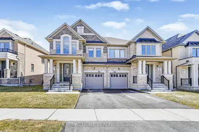 16 Richard Boyd Drive, East Gwillimbury, On L9n 0s6