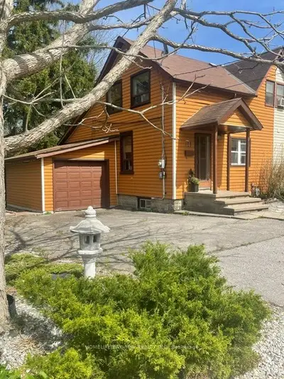 141 Clarence Street, Vaughan, On L4l 1l4