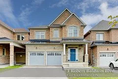 3 Robert Baldwin Boulevard, East Gwillimbury, On L9n 0r3