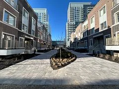 151 Honeycrisp Crescent Th 168, Vaughan, On L4k 0n7