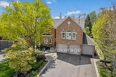 372 Mccaffrey Road, Newmarket, On L3x 1t5